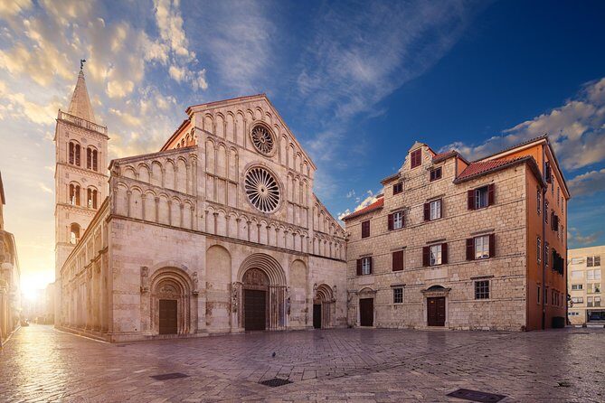 Croatia, Slovenia, Bosnia & Montenegro - 8 Days Private Tour - Istria: Rovinj’s pastel streets, Motovun’s truffle town, and Opatija’s Lungomare