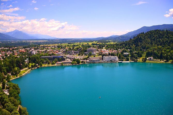 Discover Slovenia: Ljubljana & Bled Lake from Zagreb - Croatia to Slovenia, with a start time that really works