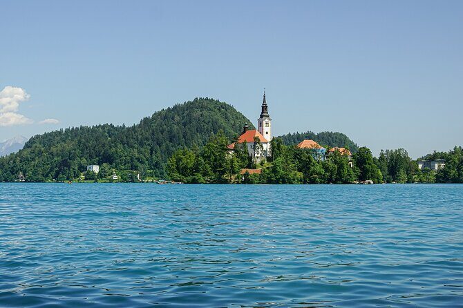 Discover Slovenia: Ljubljana & Bled Lake from Zagreb - What makes this tour feel personal: guides like Darko and Jasna