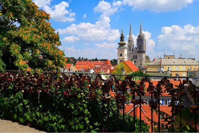 Experience Zagreb Through the Eyes of Local - Meeting at Ban Jelačić Square and getting your bearings