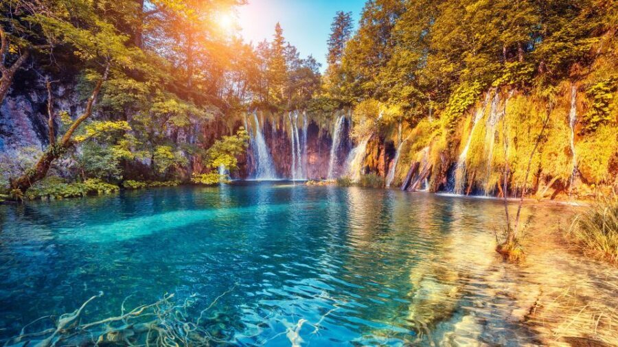 From Split: Transfer to Zagreb with Stop at Plitvice Lakes - A long day worth it: Split to Zagreb with Plitvice Lakes