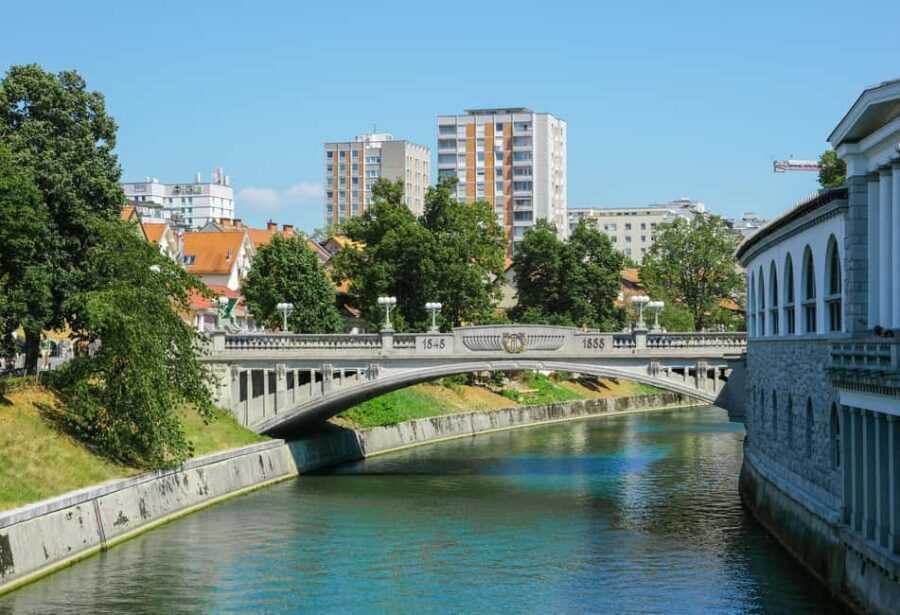 From Zagreb: Ljubljana and Lake Bled Private Day Tour - Lake Bled Arrives Fast Enough to Feel Like a Surprise