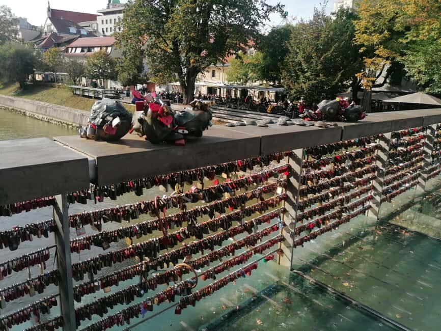 From Zagreb: Ljubljana and Lake Bled Private Day Tour - The Pletna Boat to Bled Island: The Classic Moment