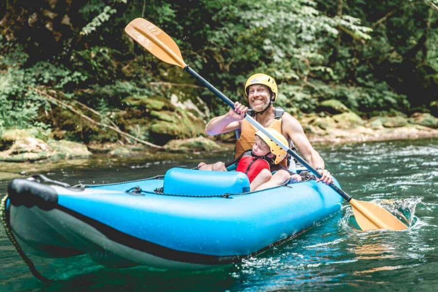 From Zagreb: Mrežnica kayaking & Rastoke village - day trip - Zagreb pickup and the ride into Karlovac County