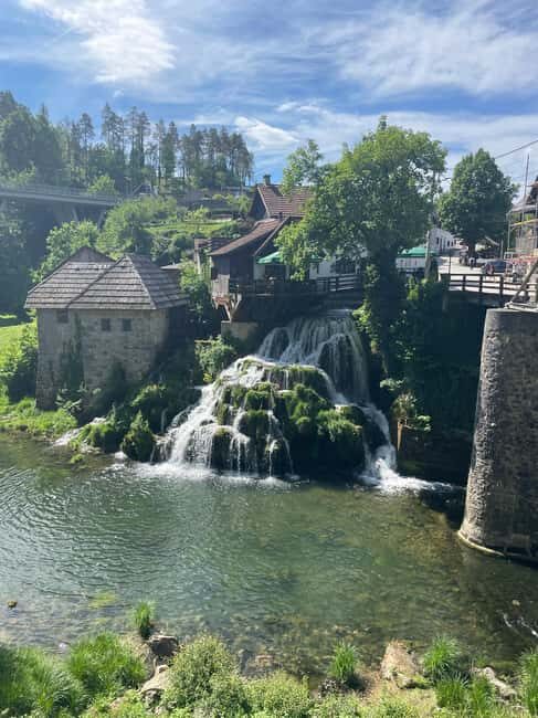 From Zagreb: Rastoke and Plitvice Guided Trip with Ticket - Rastoke village stop: short, charming, and built for water photos