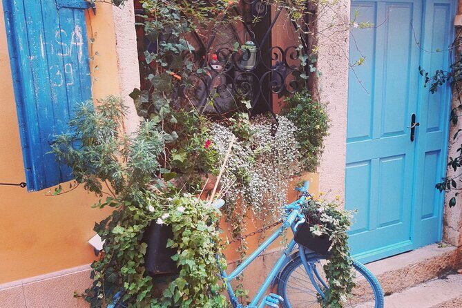 Istria 'original Tuscany' Rovinj, Pula, Hum - Tour from Zagreb - Hum: the Tuscany-style hill town moment in tiny-town scale