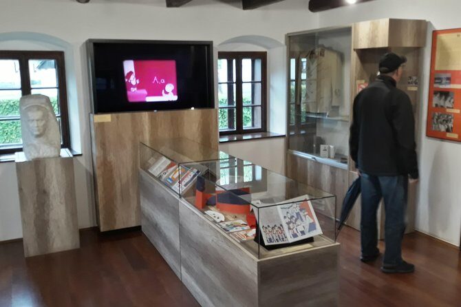 Kumrovec: Croatian Ethno Village & Josip Broz Tito's Birthplace - Food and Wine at the End: A Local Finish After the Museums