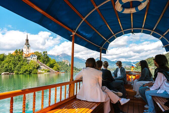 Ljubljana and Bled Lake - Small Group - Day Tour from Zagreb - The drive that sets up Bled: Alps views plus Kranj and Radovljica