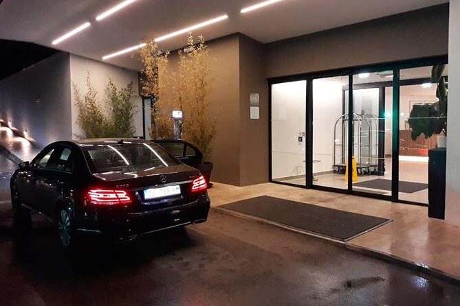 Luxury Private Transfer Zagreb Airport - Zagreb - The Ride Itself: Mercedes Comfort, A/C, Wi‑Fi, and Water