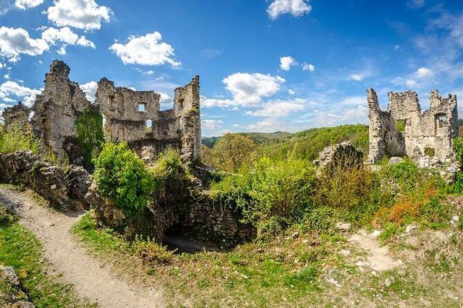 Picturesque Samobor & Samobor Castle Half-day Tour - Zagreb to Samobor: what the half-day format does well