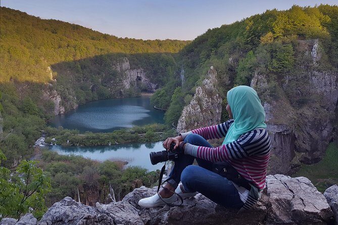 Plitvice Lakes Day Tour – Group Tour - Rastoke Village: Watermills and the Slunjčica–Korana Waterfall Chain
