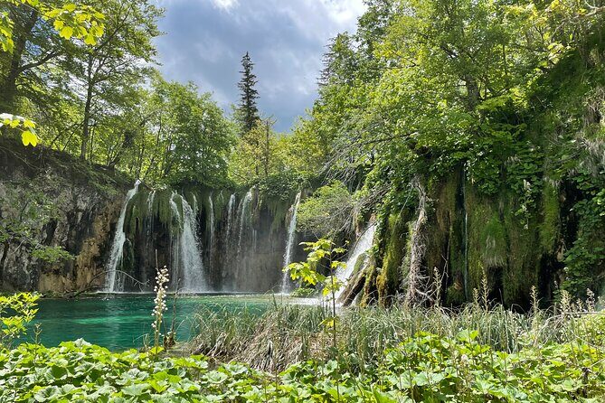 Plitvice Lakes with Ticket & Rastoke Guided Trip from Zagreb - Boardwalks, viewpoints, and the 16-lake rhythm