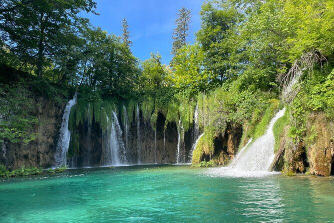 Plitvice Lakes with Ticket & Rastoke Guided Trip from Zagreb - Weather, timing, and the stuff you should pack