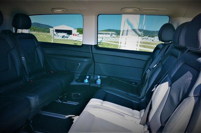 Private transfer Zagreb - Ljubljana or Ljubljana - Zagreb - The sightseeing trade-offs: scenic lakes vs. thermal downtime