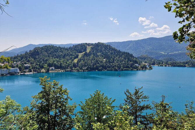 Slovenia's highlights: Bled lake and Ljubljana Full-Day Private Tour from Zagreb - Ljubljana Free Time: Eating Slovenian Food Without Feeling Rushed