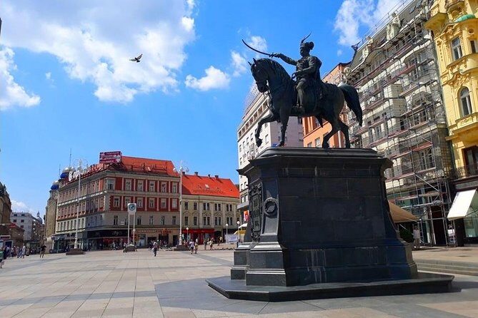 The Best of Zagreb Private Walking Tour - Why the Private Format Feels Better Than You Expect