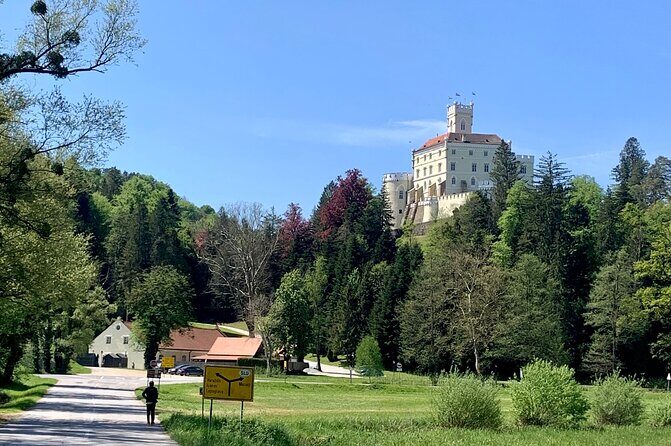 Trakoscan-Varazdin castle day trip - Who should book this Trakoscan-Varazdin Christmas day trip?