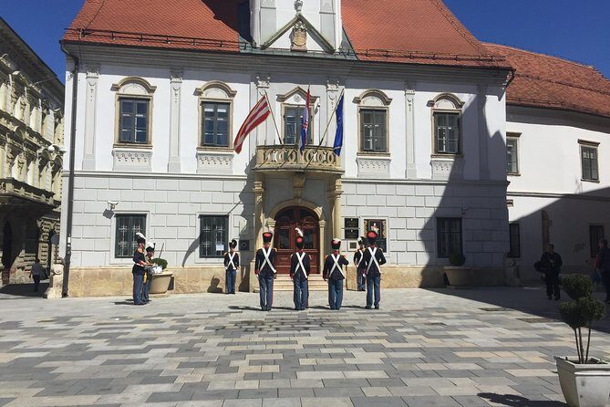 VarazdinTown & Trakoscan Castle, Small Guided Group from Zagreb - After Varazdin: the shift to Trakoscan’s hilltop fortress