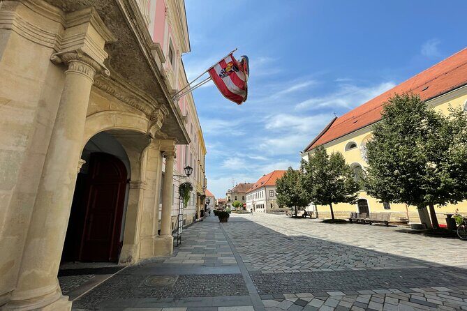 VarazdinTown & Trakoscan Castle, Small Guided Group from Zagreb - Price and value: what $132.75 covers (and what it doesn’t)