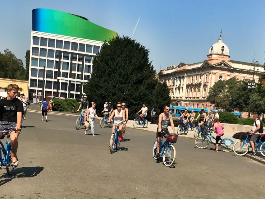 Zagreb: 2.5-Hour Cycle Back to Socialism Tour - Botanical Garden and the Return Loop: Old Squares, Fresh Views
