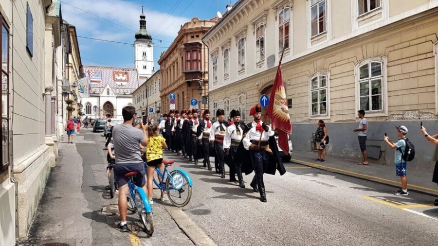 Zagreb: 2.5-Hour Highlights Bike Tour - St. Mark’s Church: the kind of detail you miss on your own