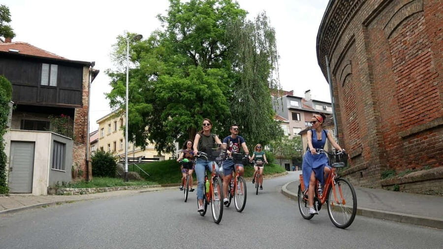 Zagreb: 3–Hour Classic Bike Tour - Should you book the Zagreb Classic Bike Tour?