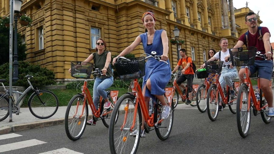 Zagreb: 3–Hour Classic Bike Tour - St Mark’s Square to the café stop: where Zagreb’s symbols land with your coffee