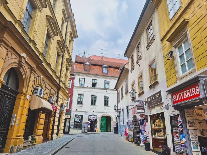 Zagreb: Explore with an Art Historian – Private Walking Tour - Cathedral of Zagreb: beyond architecture into cultural meaning
