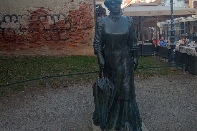 Zagreb History Walking Tour - Cathedral of Zagreb: The Symbol and the Turbulent Backstory