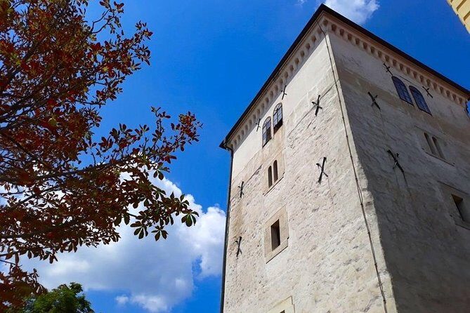 Zagreb Insider Walking Tour - Tunel Gric: walking into a WWII reality