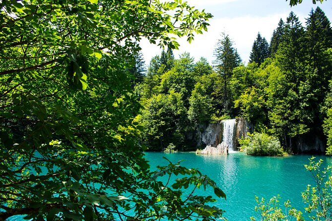 Zagreb to Split Private Transfer via Plitvice Lakes National Park - Rastoke stop: a free 1-hour break near Slunj