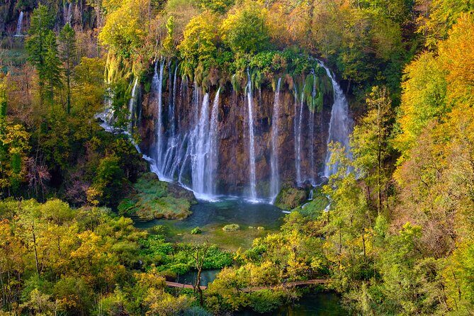 Zagreb to Split via Plitvice Lakes (3 hours stop is included) - Turning the Zagreb–Split drive into a meaningful park break