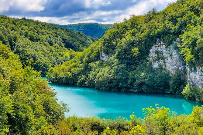 Zagreb to Split via Plitvice Lakes private transfer or vice versa - Plitvice Lakes stop: timing, options, and how to use your 3 hours
