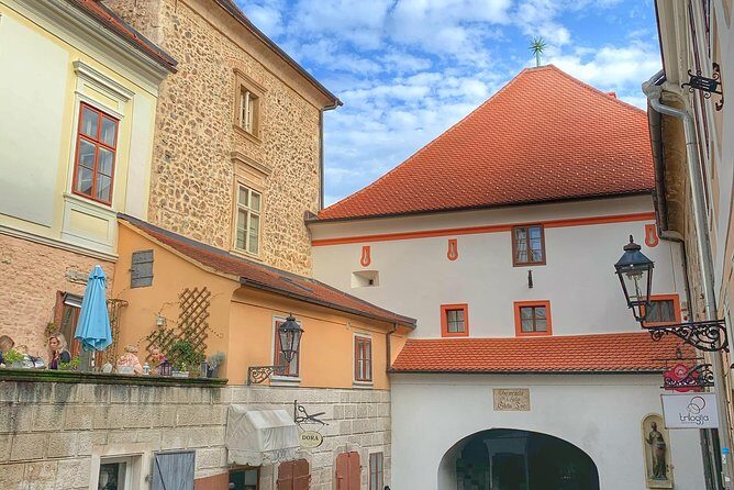 Zagreb Unveiled: Private walking tour with a local guide - Lotrščak Tower: medieval fort energy, quick payoff